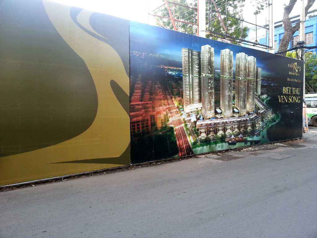 Construction of construction fence
