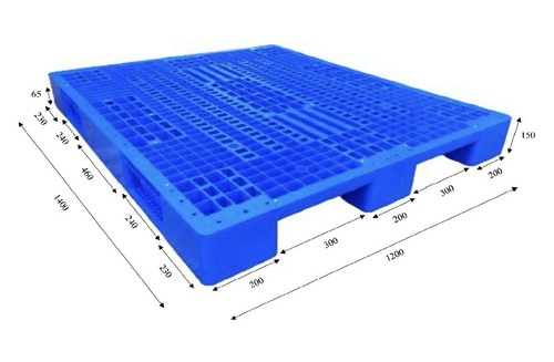 Plastic pallet