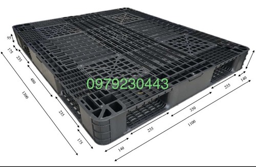 Plastic pallet