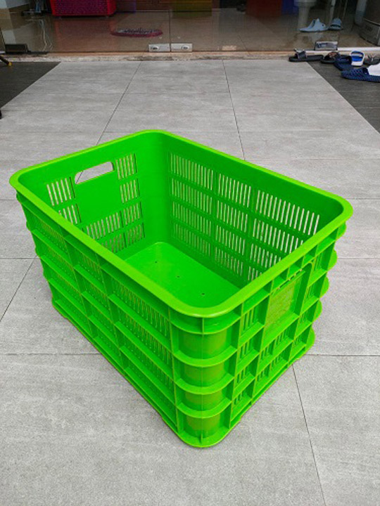 Plastic crate