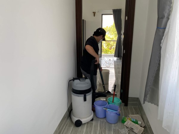 Industrial cleaning services