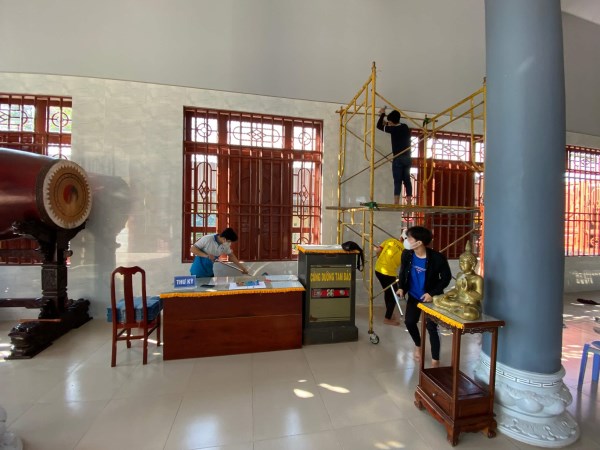 Industrial cleaning services