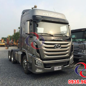 Trago Hyundai Tractor
