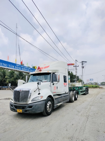 Dai Quang Minh transport service