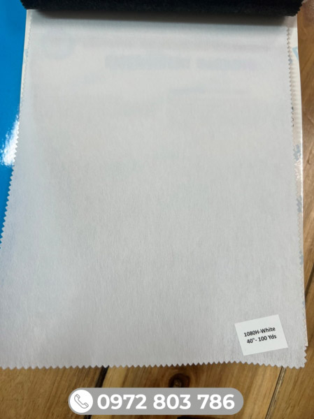 Non-fusible interlining
