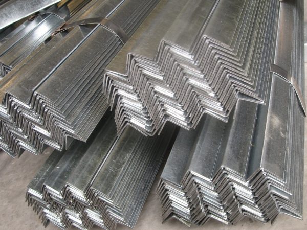 V-shaped stainless steel (Cast or Welded)