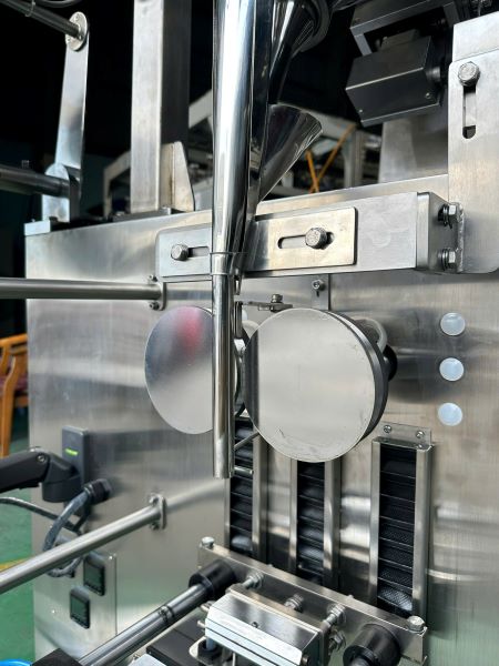 1 Lane Stick Packing Machine - Vertical Sealing Lane Unit
