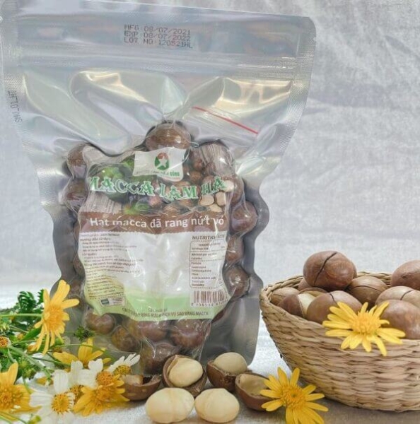 Cracked roasted macadamia nuts