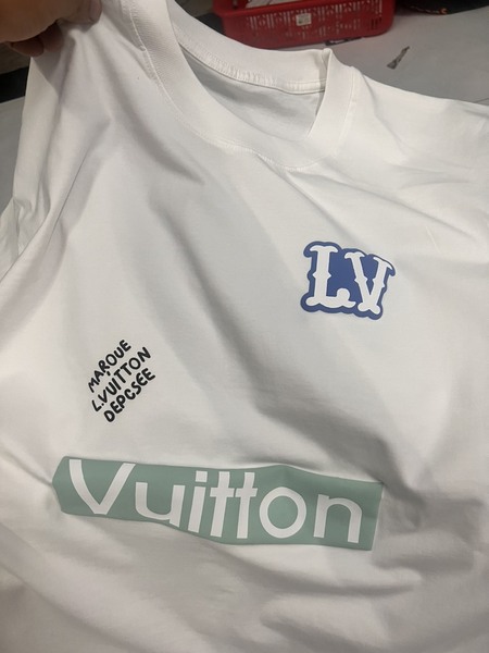 Silk screen T-shirt printing