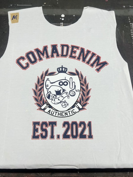Silk screen tank top printing