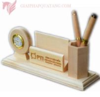 Wooden table clock
