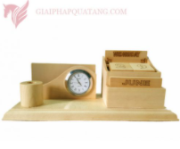 Wooden table clock