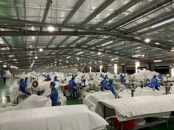 Song La Xanh Factory