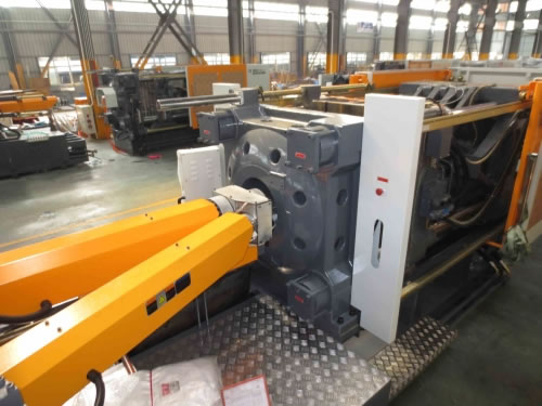 Mixed 2Color Injection Molding Machine