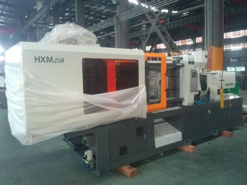 Injection Molding Machine