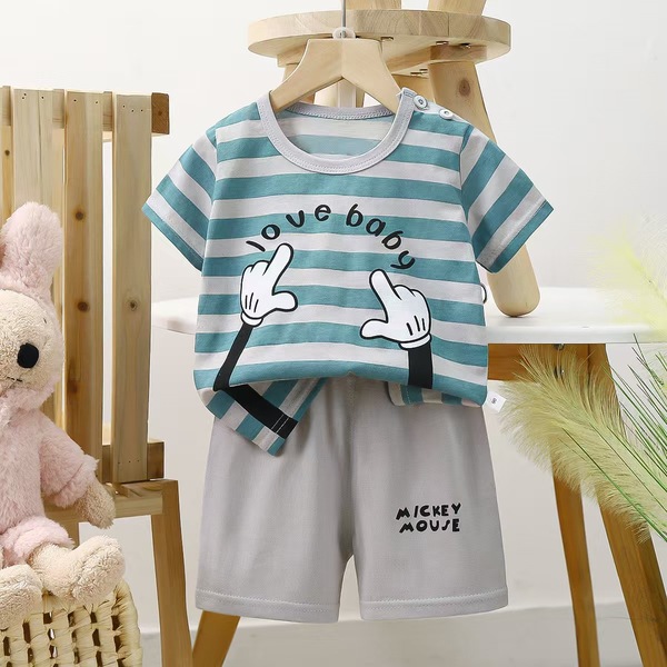 T-shirts