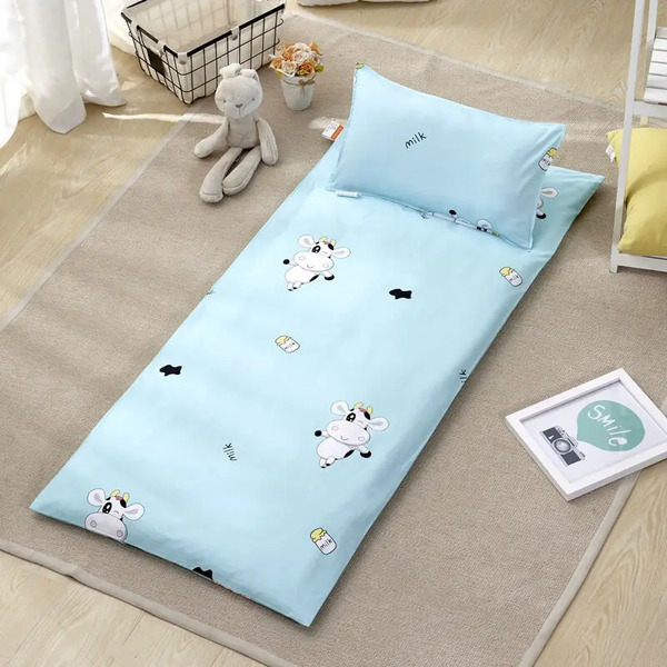 Bedding sets