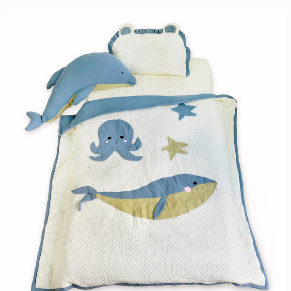 Bedding sets