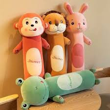 Hugging, neck pillows