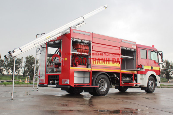 Fire Truck with ladder