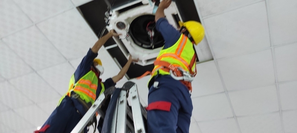 Construction and repair of industrial refrigeration
