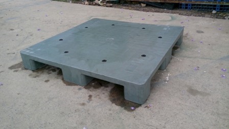 Front Grey Plastic Pallet