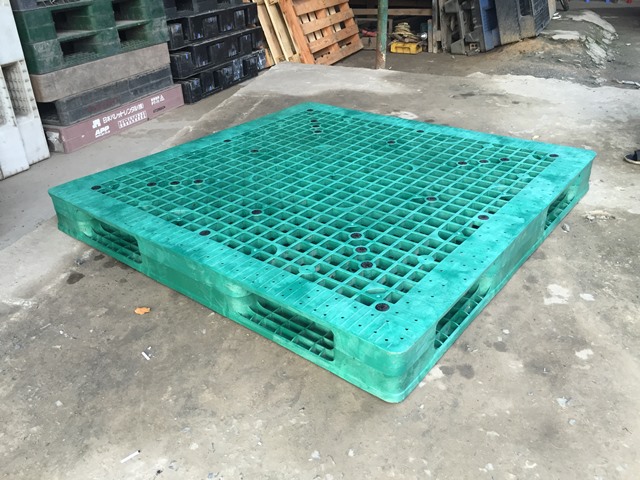 Double Sided Blue Plastic Pallet