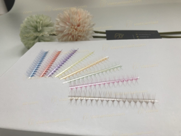 Colored Eyelashes