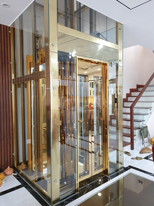 Elevator for modernized house