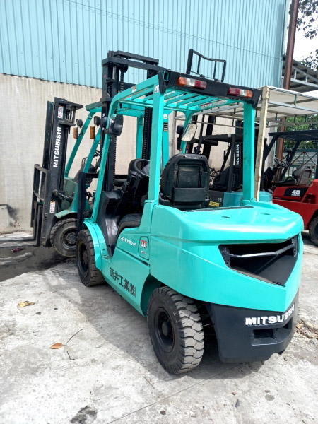 Forklift rental in Binh Duong