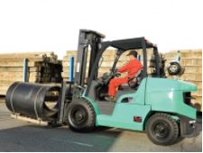 Mitsubishi 5-ton gasoline and gas forklift