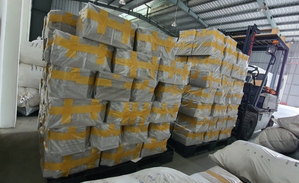 White duplex paper