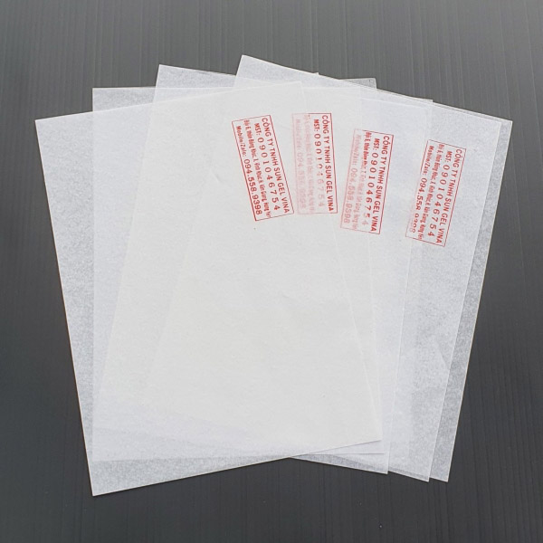 Moisture-absorbing paper