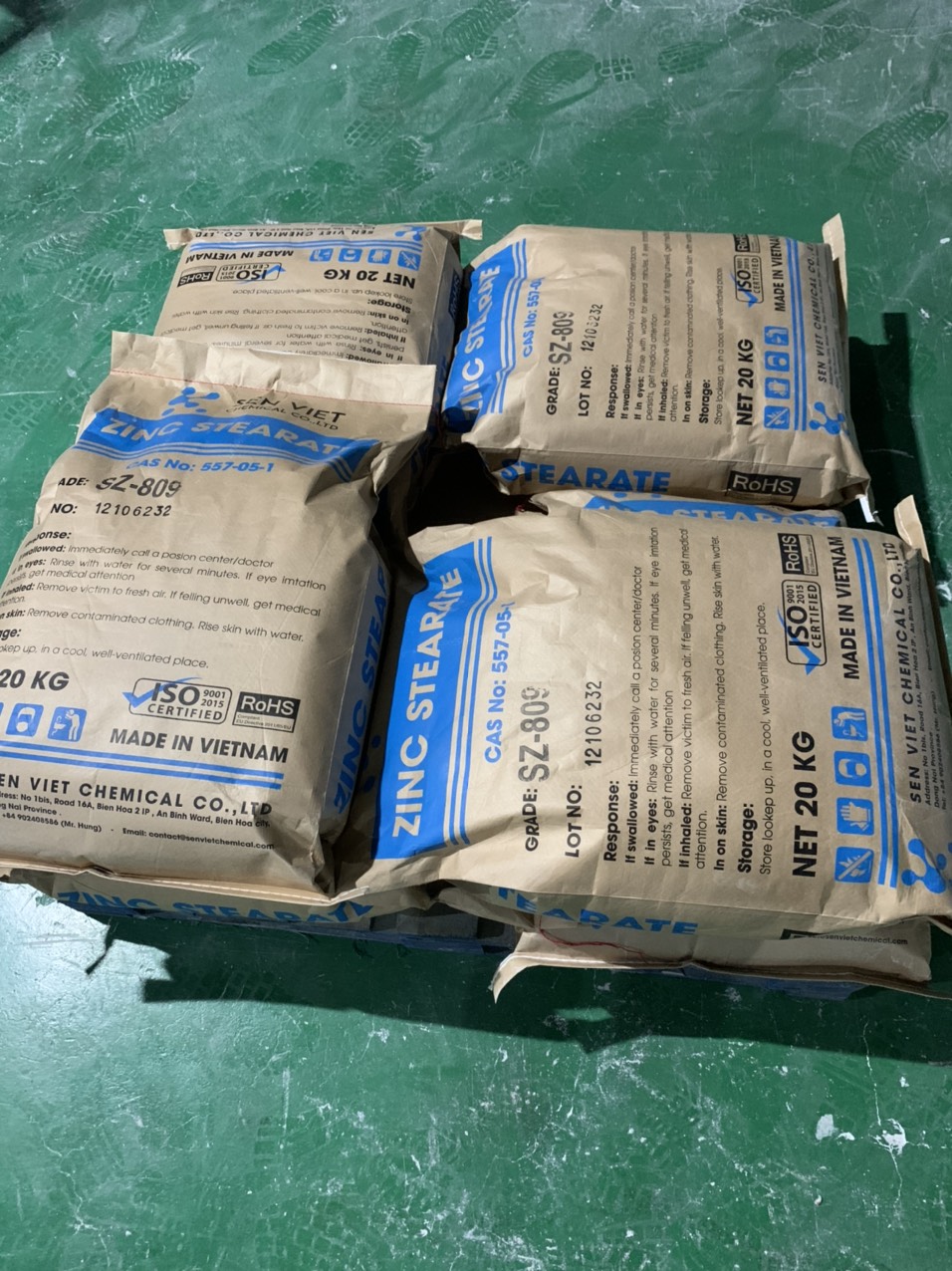 Zinc stearate