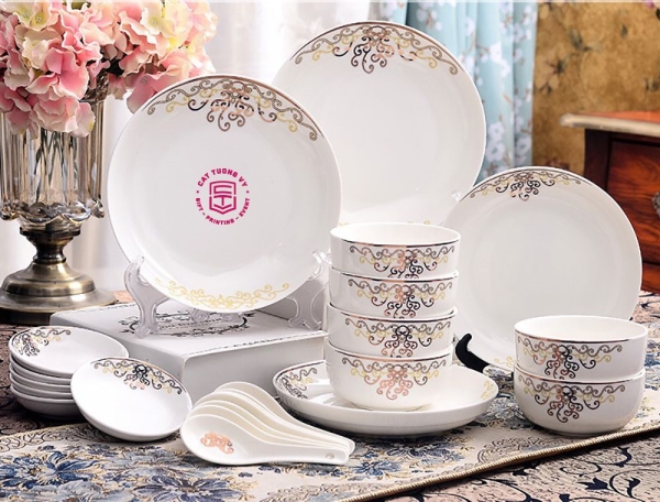 Bat Trang ceramic dish set