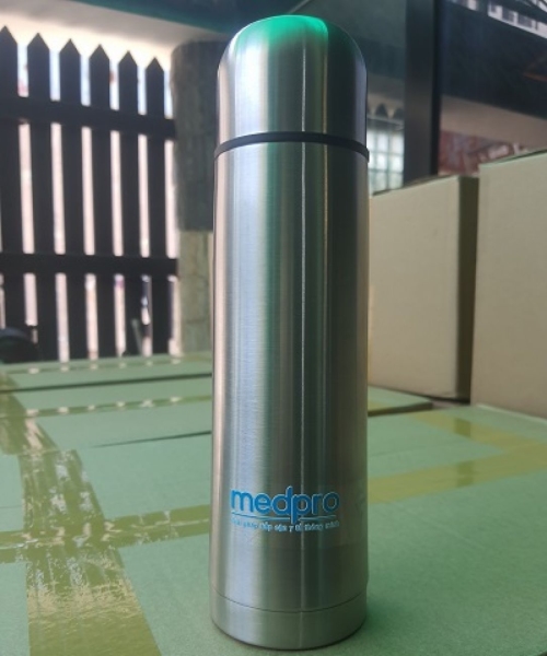 Thermos bottle