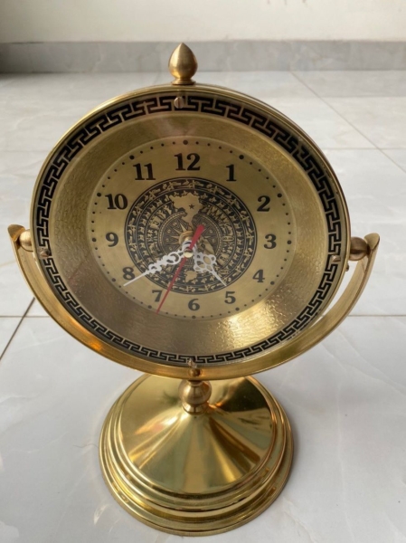 Table clock