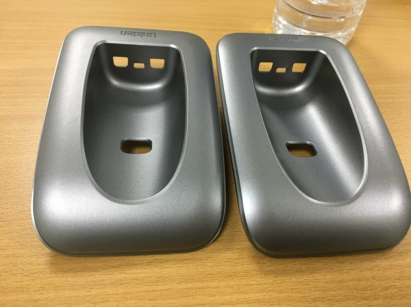 Electronic plastic components