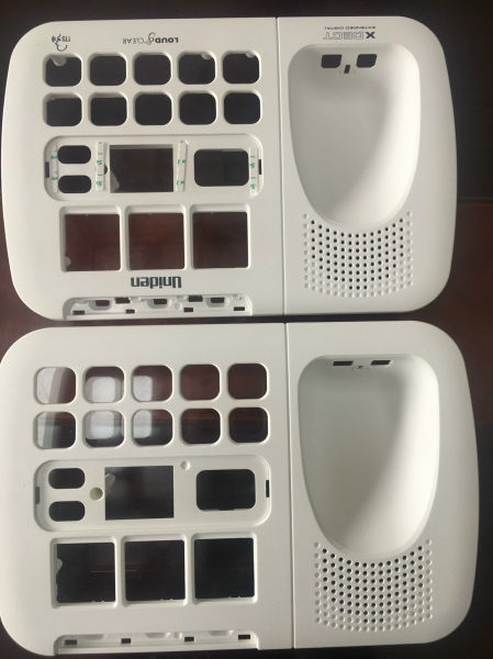 Electronic plastic components