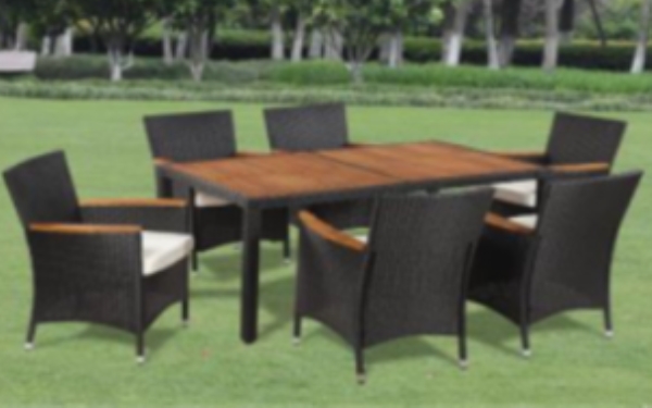 Poly Rattan Table And Chair