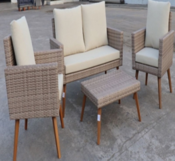 Poly Rattan Table And Chair