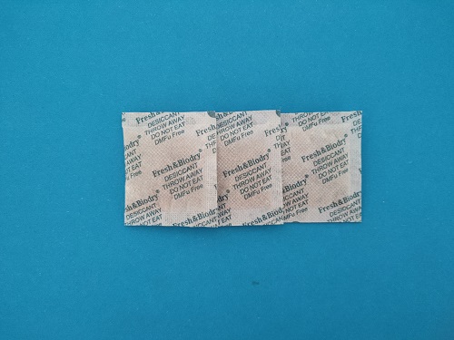 Desiccant pack