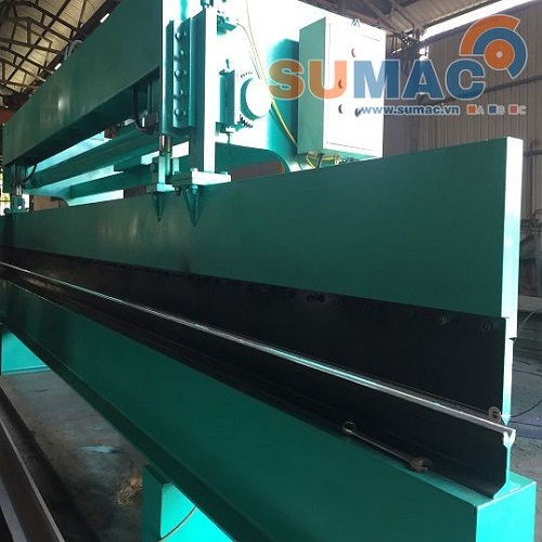Sheet metal press brake machine