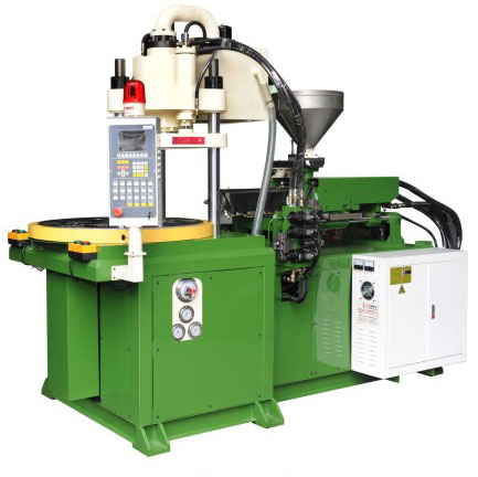 Vertical plastic extruder