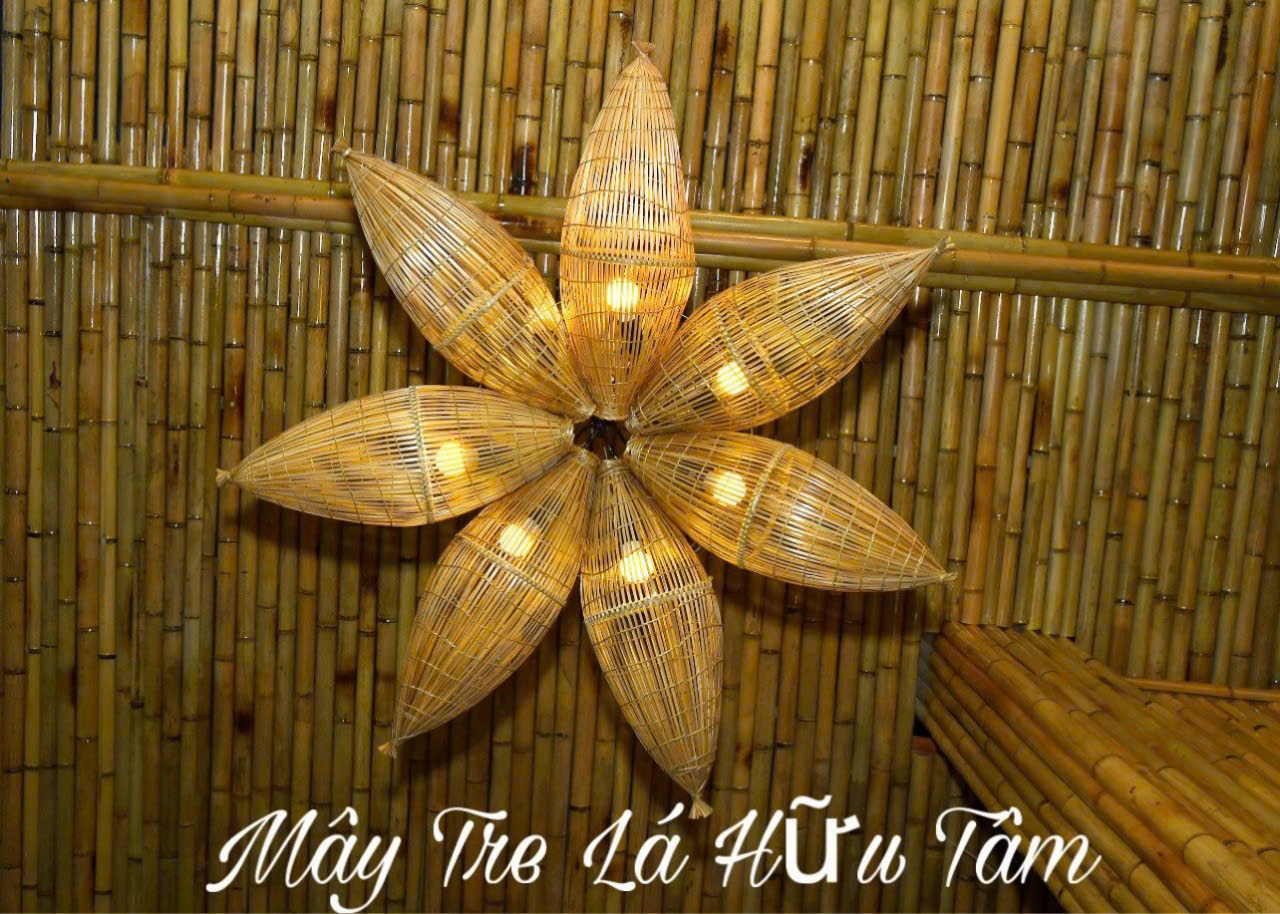 Bamboo lamp