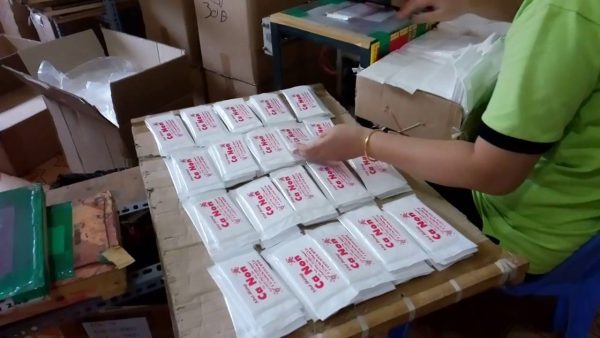 Silk-printed wet wipes