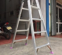 A Shaped Aluminum 5 Step Ladder