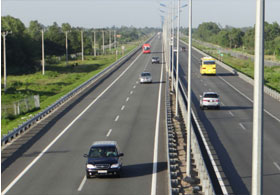 Ho Chi Minh City - Long Thanh Expressway