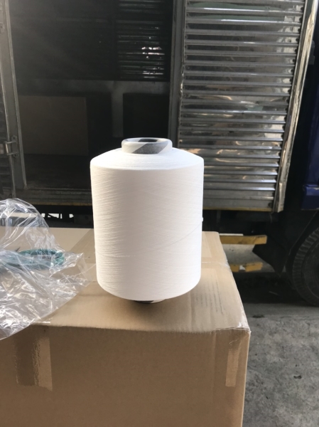 Rubber covered yarn