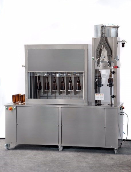 Automatic beer filling machine